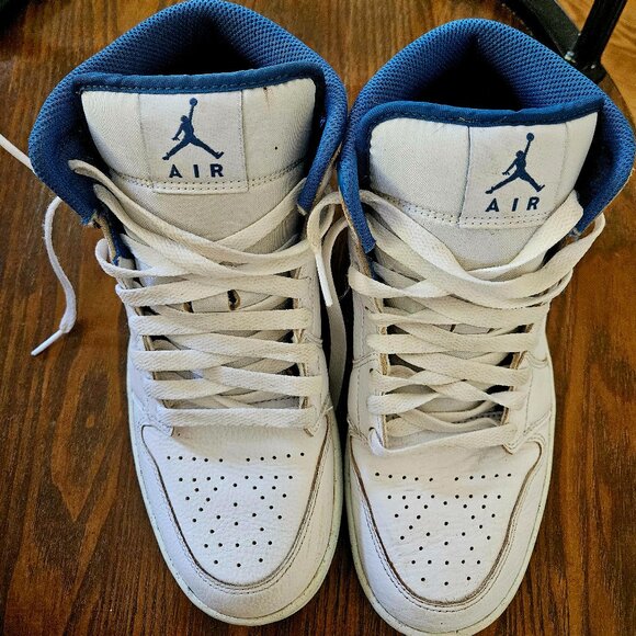 Nike Air Jordan - Picture 1 of 2